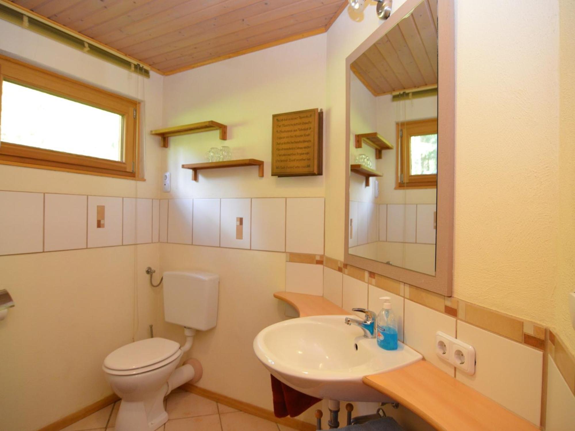 Cosy Apartment With Covered Porch Finsterbergen المظهر الخارجي الصورة